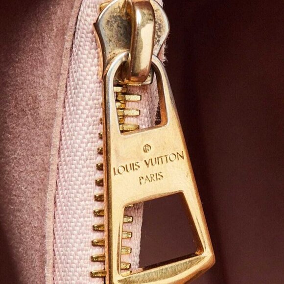 Louis Vuitton Magnolia Damier Canvas Brittany Bag - Picture 9 of 12
